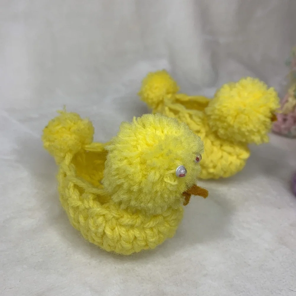 Vintage Crochet Knit Easter Egg Holders Set of 5  Handmade Easter Decoration VTG